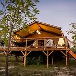 Luxury tent Holidays - Pian Di Boccio