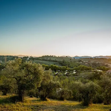 Holidays - Pian Di Boccio Роскошный шатер Беванья