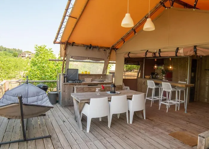 Campismo de Luxo Holidays - Pian Di Boccio